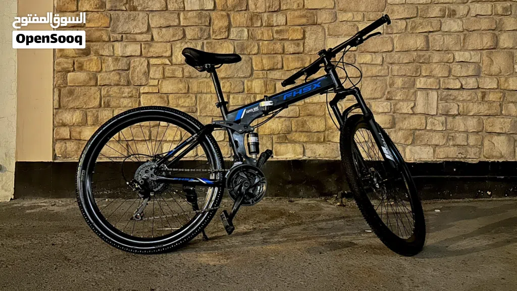FHSX folding bicycle size 26 In Excellent condition arms New