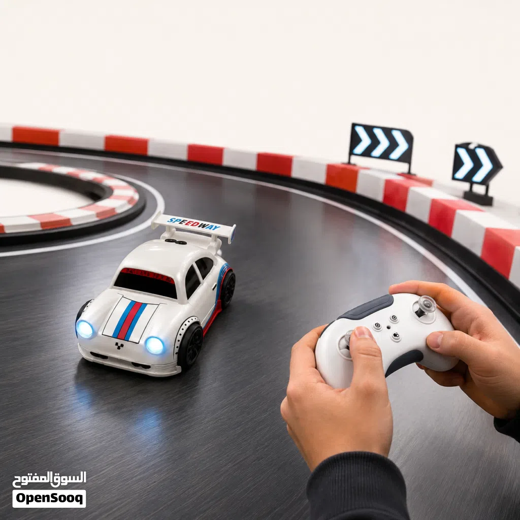 سيارة درفت ذكية بحركات 360° وإضاءة ومؤثرات صوتية ممتعة تحكم 2.4GHz مع أوضاع Follow و Esca