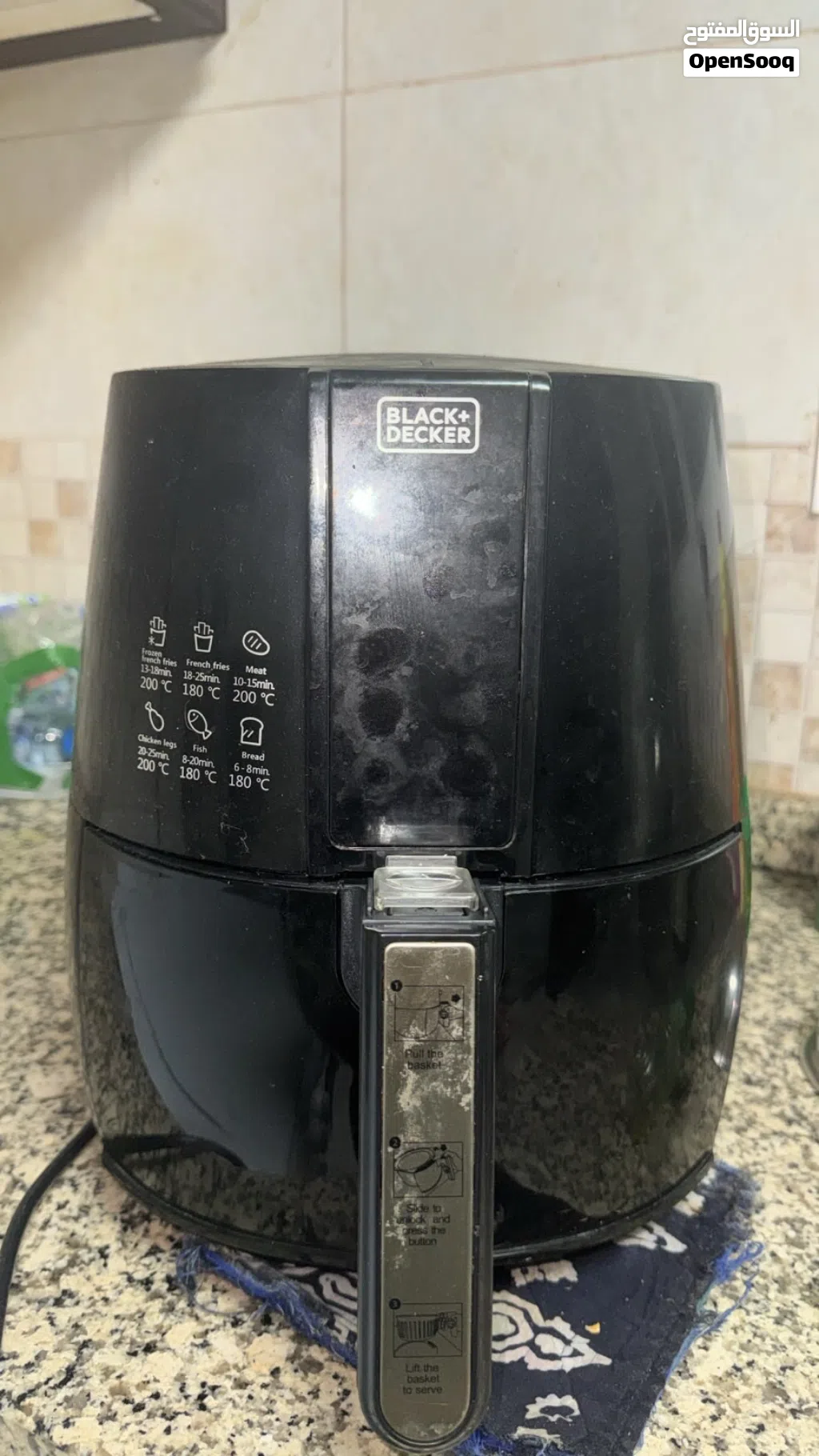 Air Fryer Black+Decker 2.2L