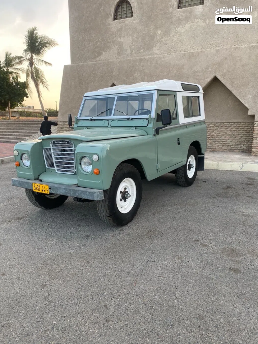 لاند روفر ديفندر 110
