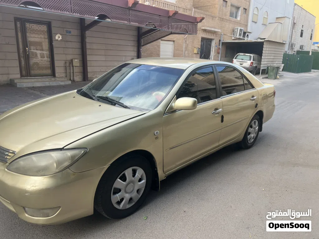 تويوتا كامري Core