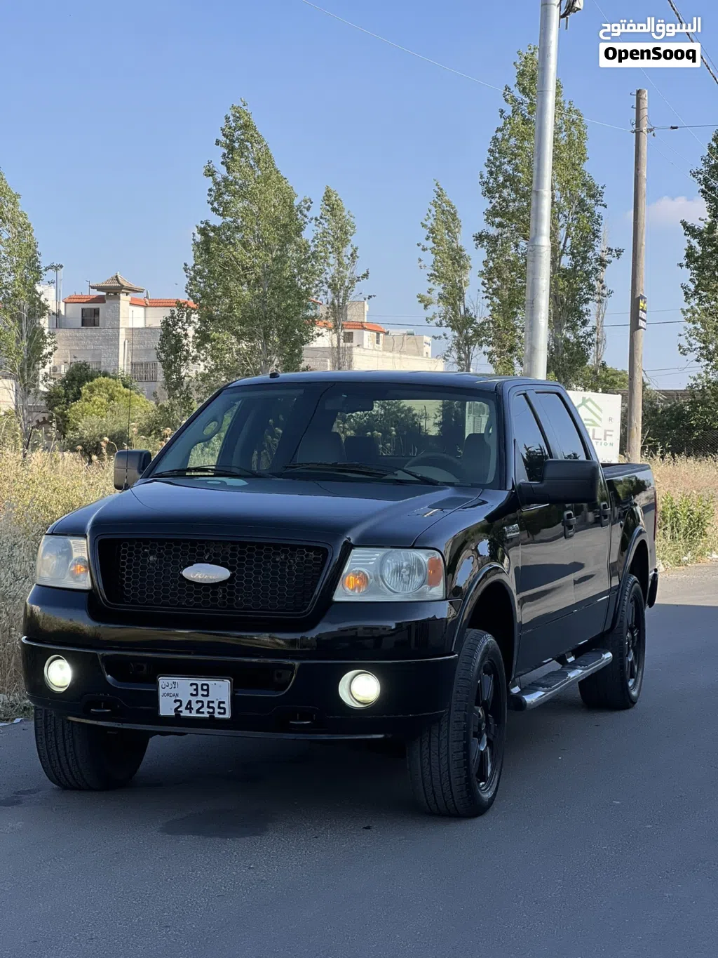 Ford F-150 Lariat