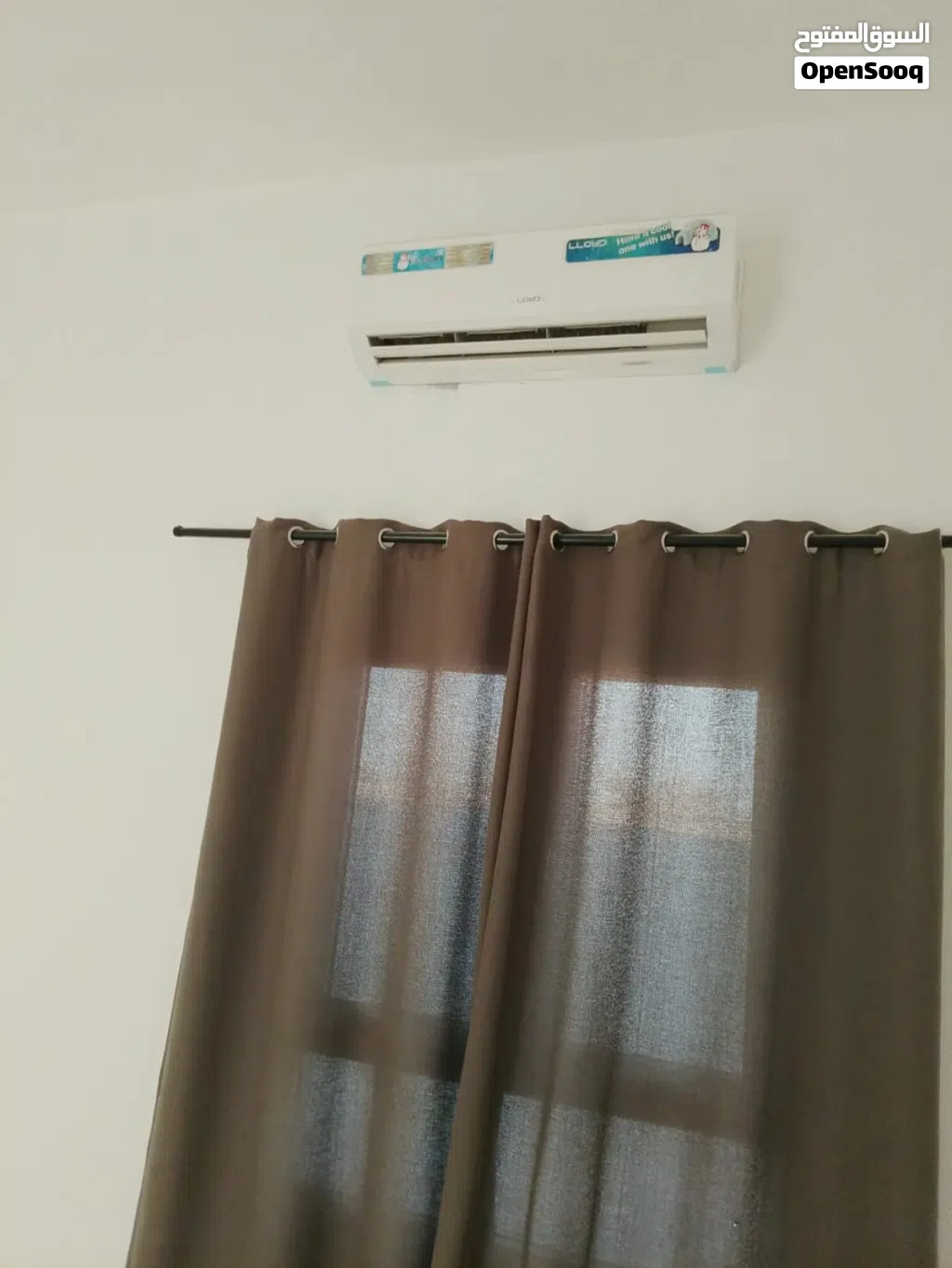 فرصة للبيع 3 مكيفات مركزية طن ونص ب 250