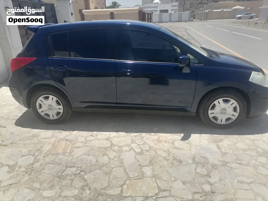 نيسان تيدا