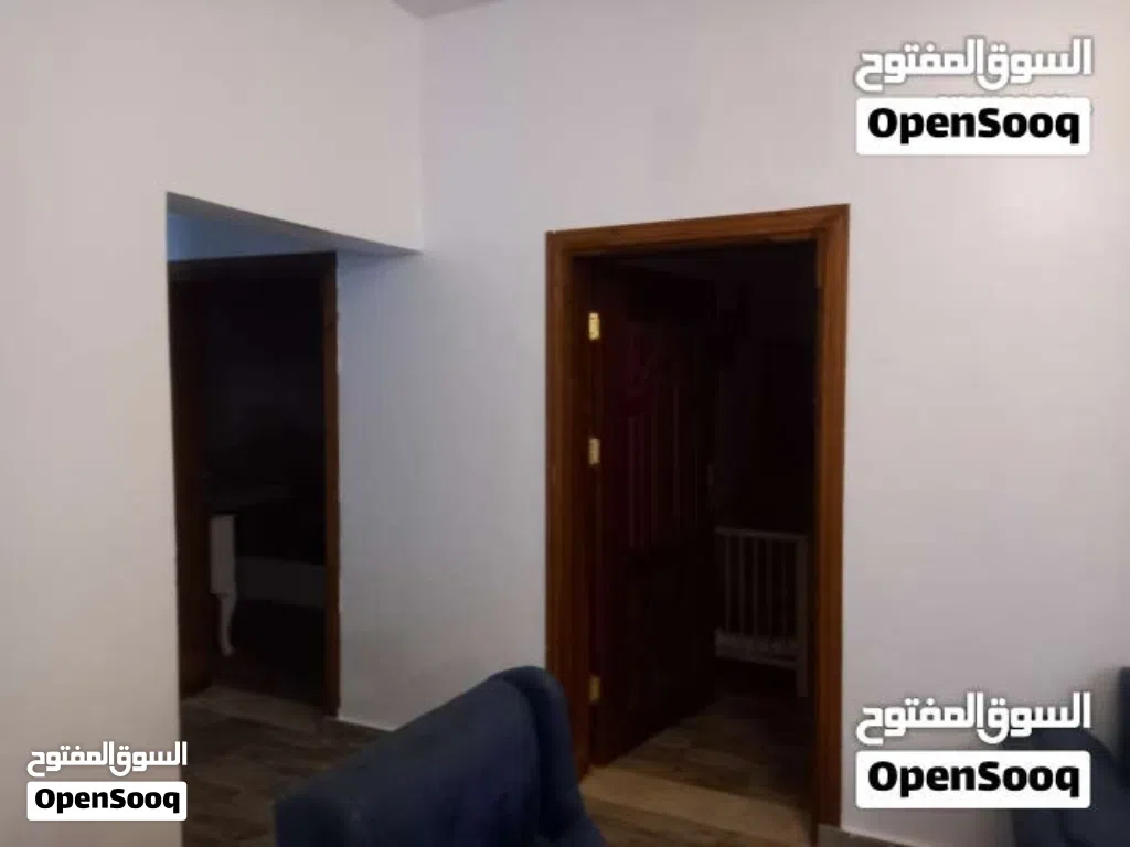 شقه الدور الثاني في فيلا قنفوده