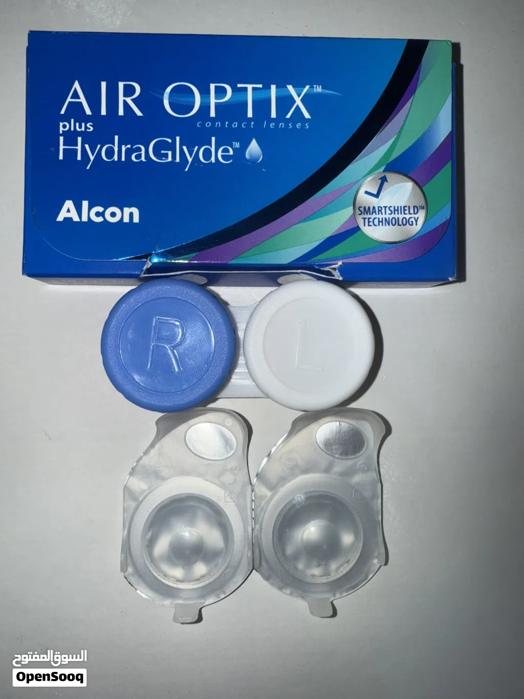 عدسات للعين من شركة Air Optix