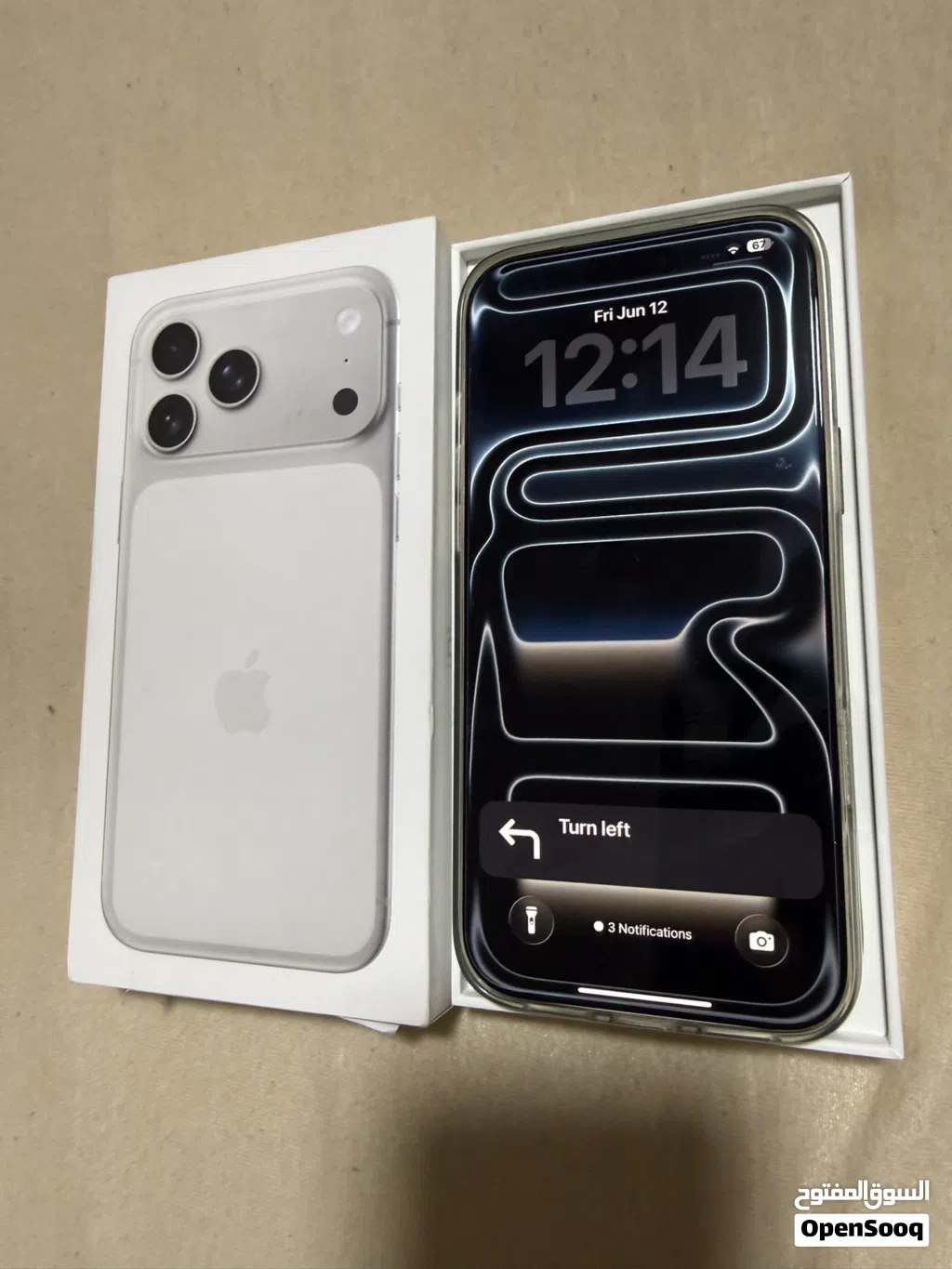 iPhone 17 pro max silver آيفون 17 برو ماكس وارد أمريكي جديد غير مشفّر 256 جيجابايت