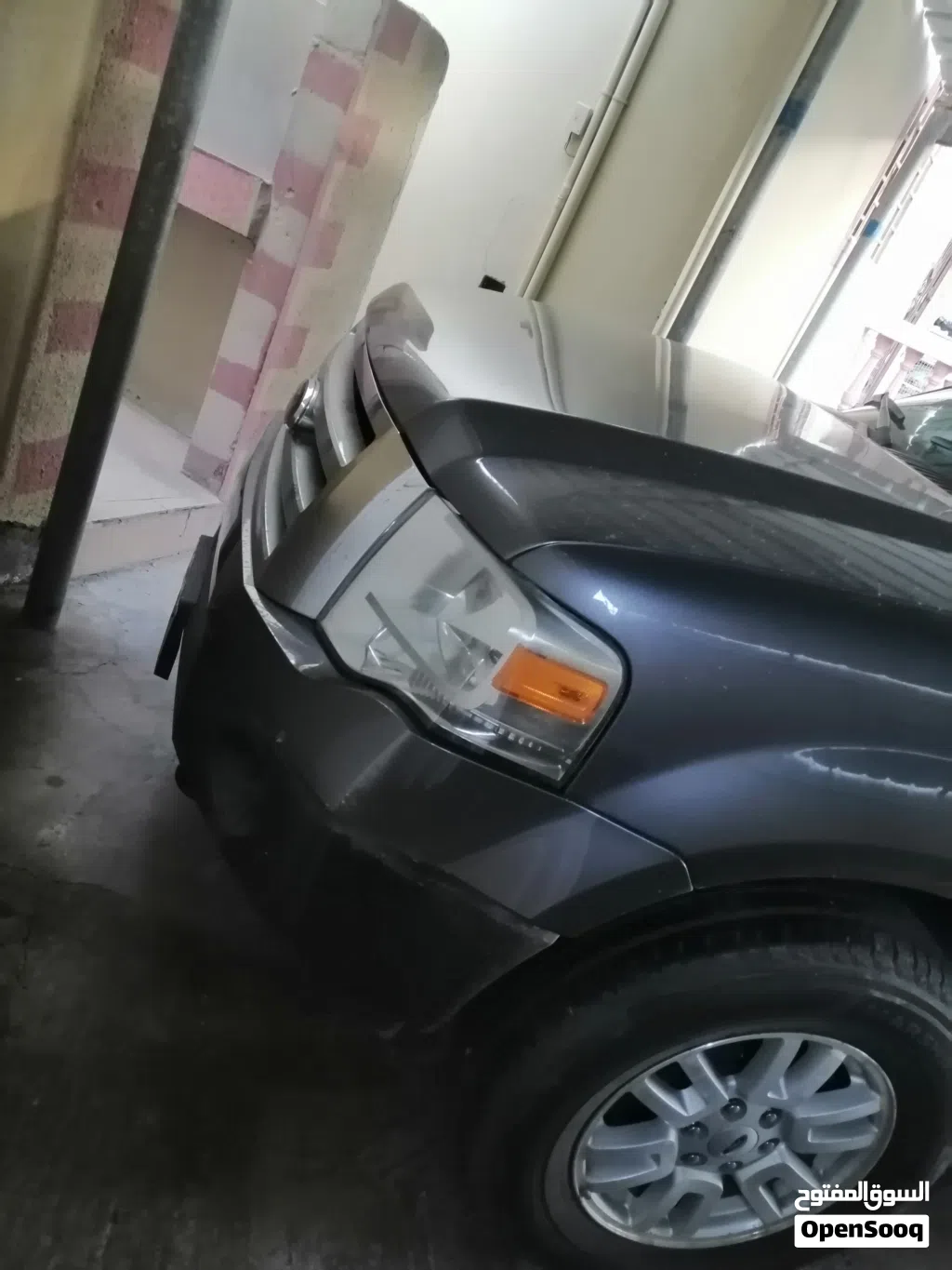 Ford Expedition Standard