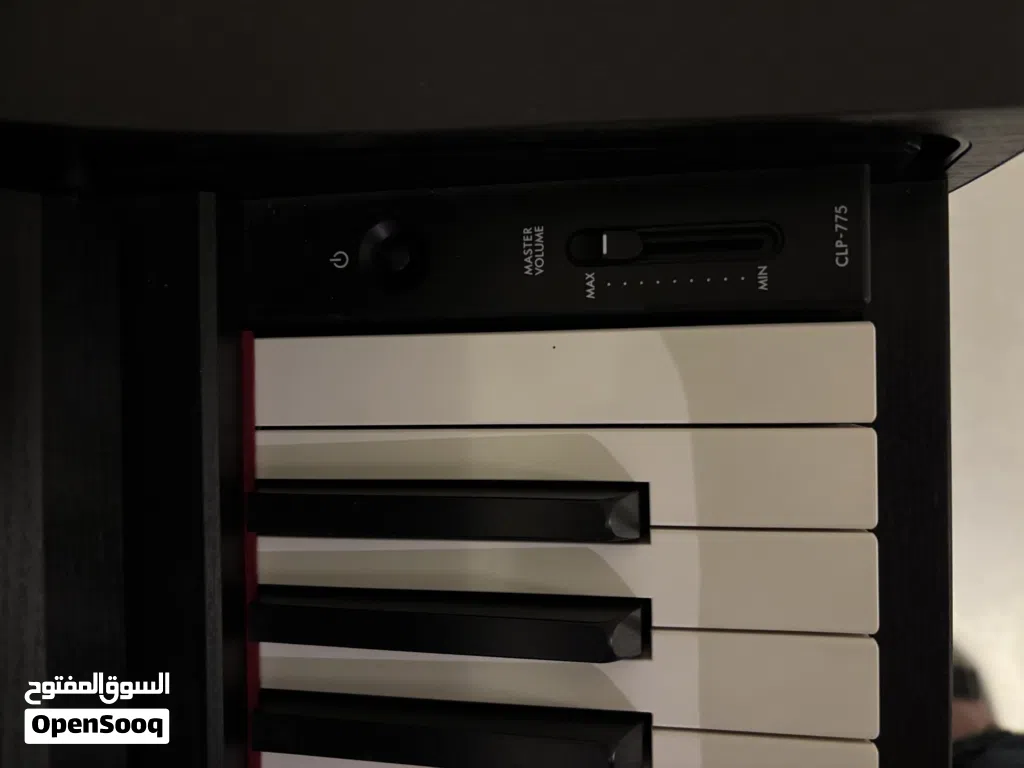 Yamaha Clavinova CLP775