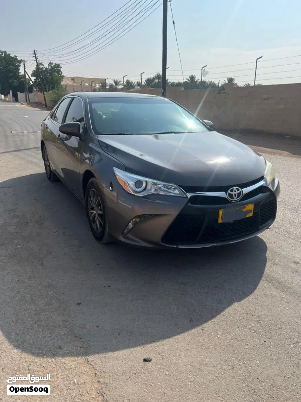 تويوتا كامري LE