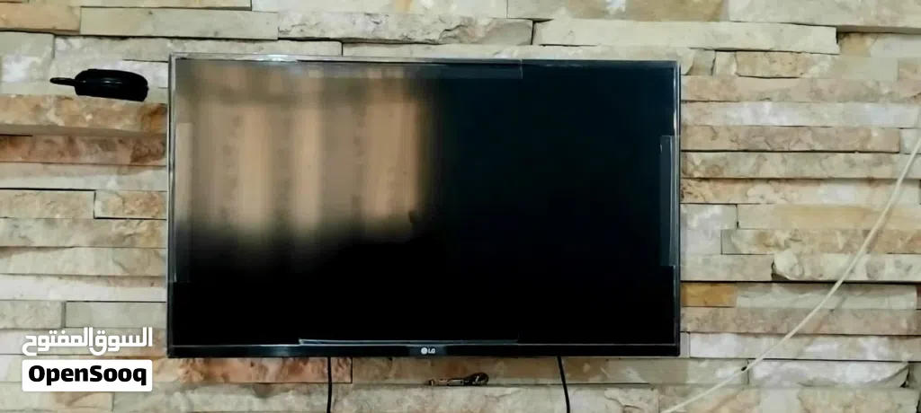 شاشة 32 ال جي