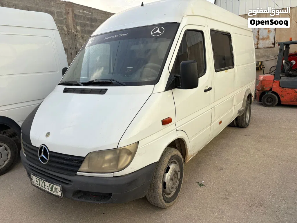 مرسيدس بنز اخرى Sprinter