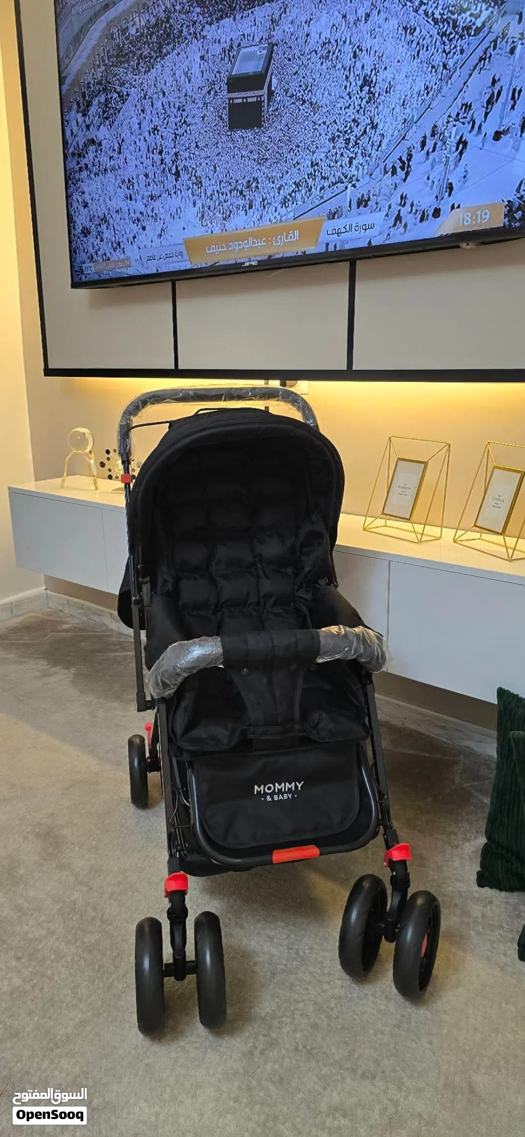 عربة اطفال ماركة mommy & baby