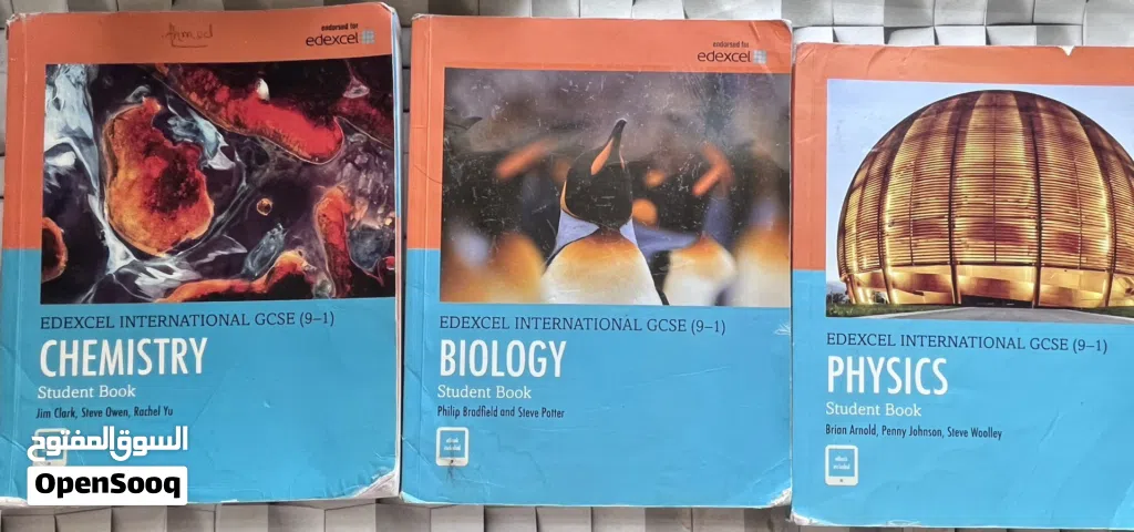 URGENT SALE - IGCSE Biology, Chemistry, Physics, English Books + Workbooks Bundle
