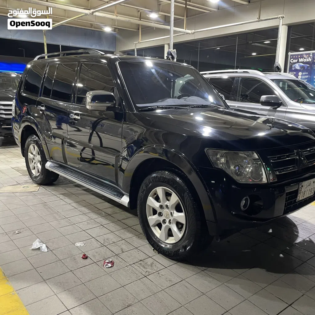 ميتسوبيشي باجيرو GLS