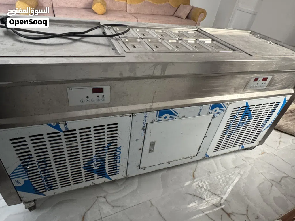 فرصه ناريه ثلاجه ايسكريم الرول