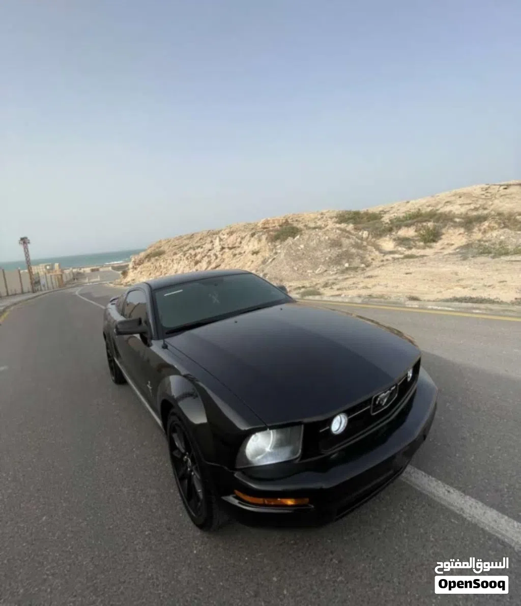 فورد موستانج Standard V6