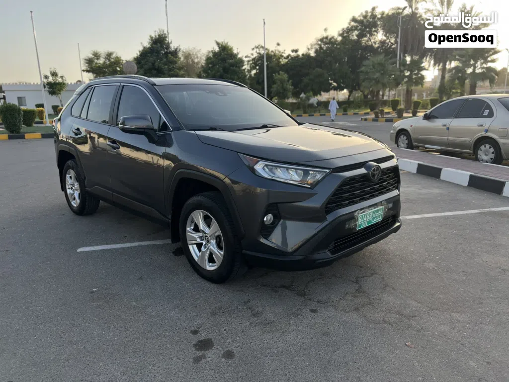 تويوتا راف فور XLE