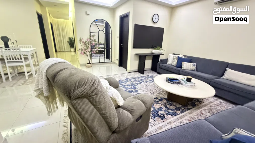شقة للإيجار مع بيع كامل الأثاث،، A fully furnished apartment available for rent