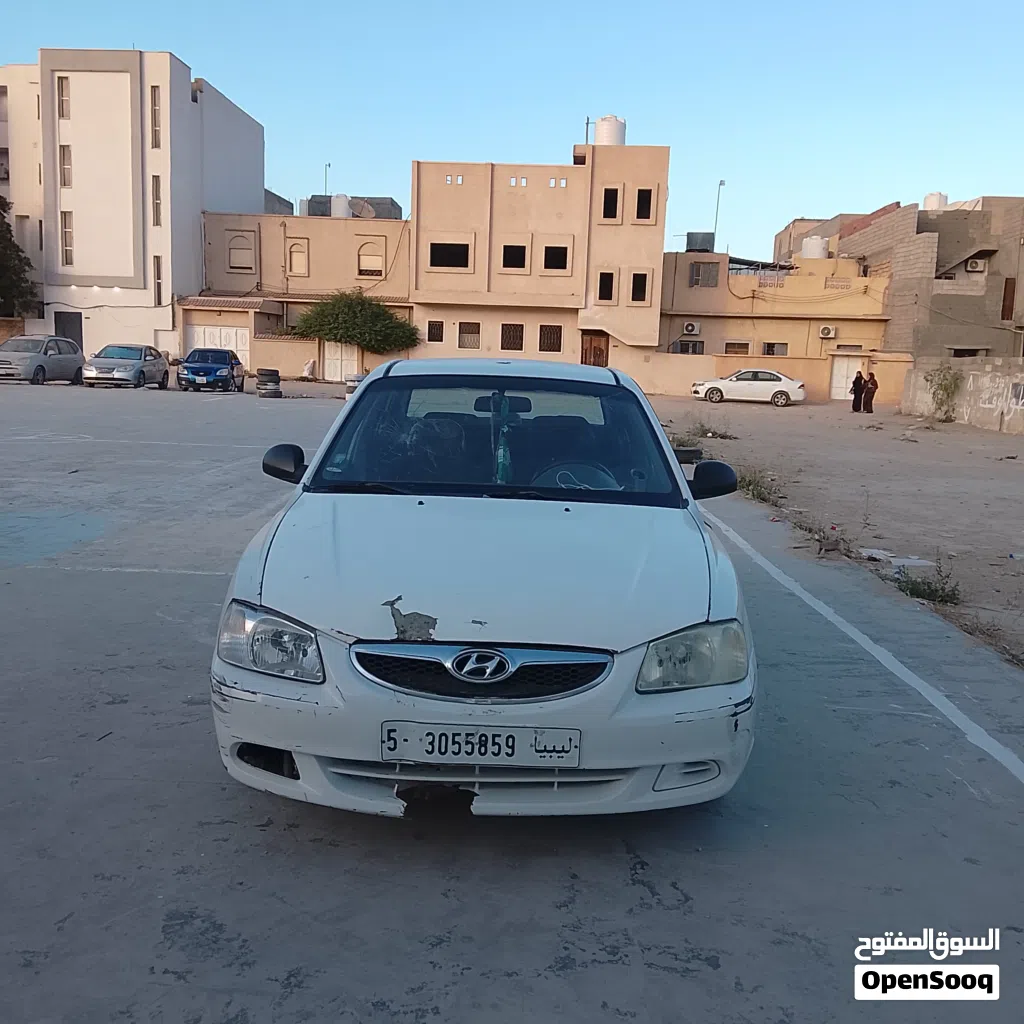 Hyundai Verna EX