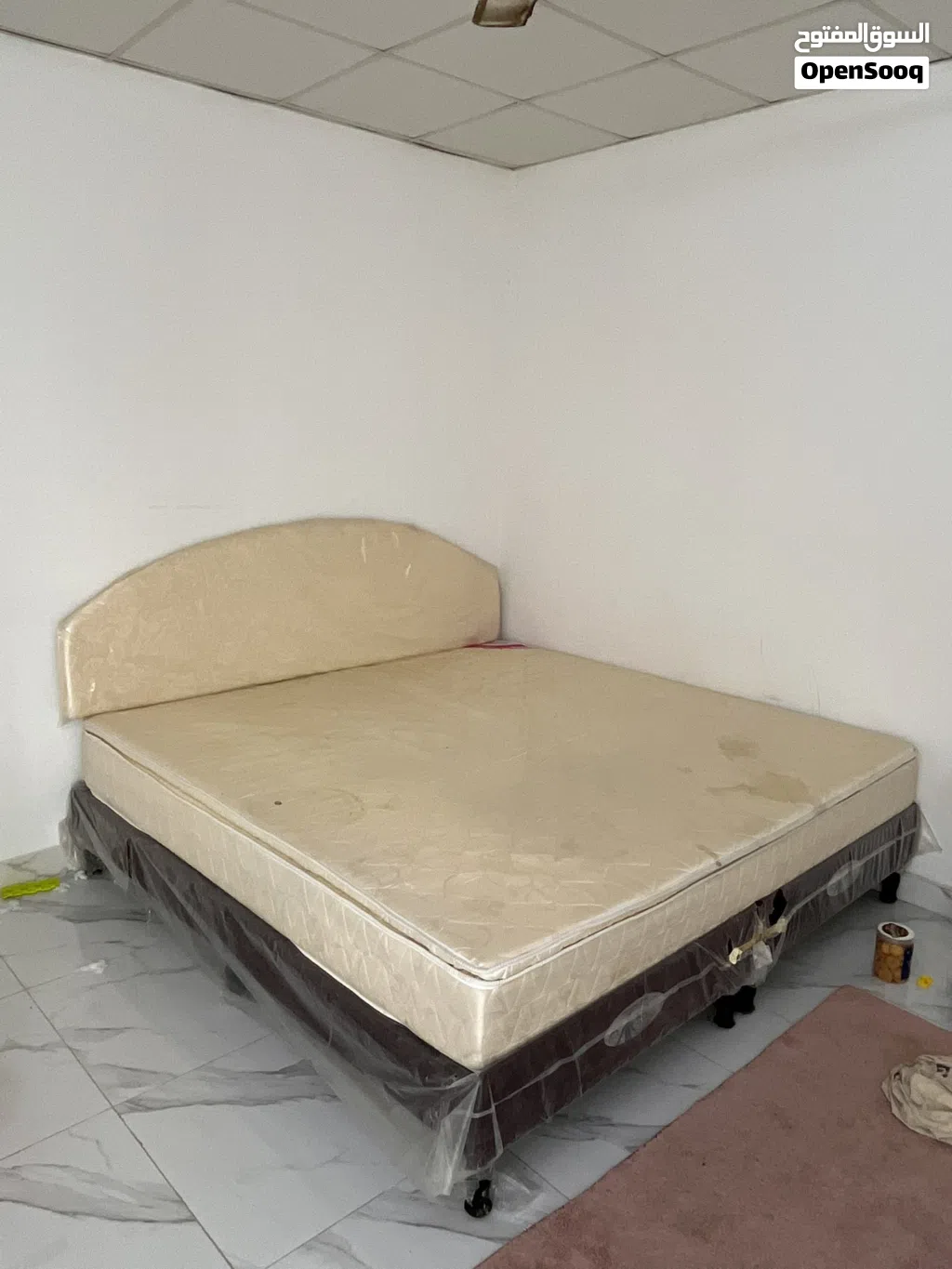 سرير و فراش طبي شبه جديد
