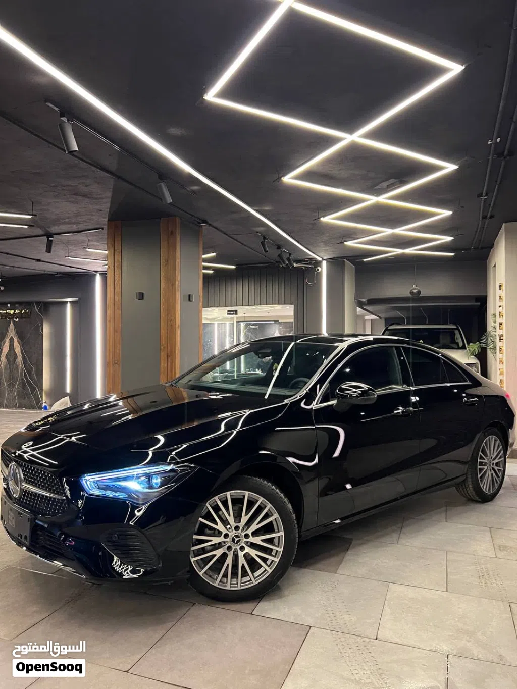 Mercedes Benz CLA-CLass CLA 200