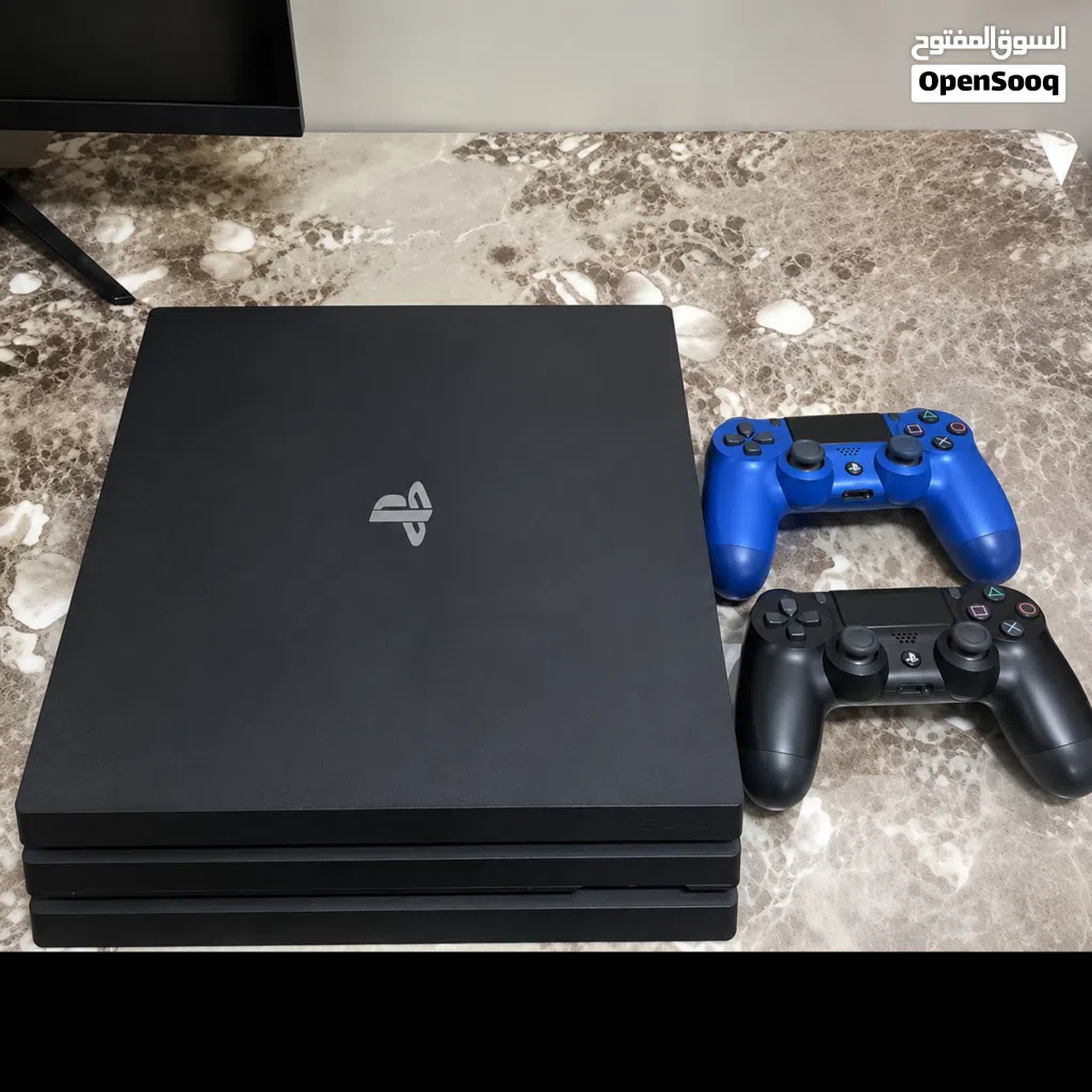 مهكر للبيع PS4 PRO