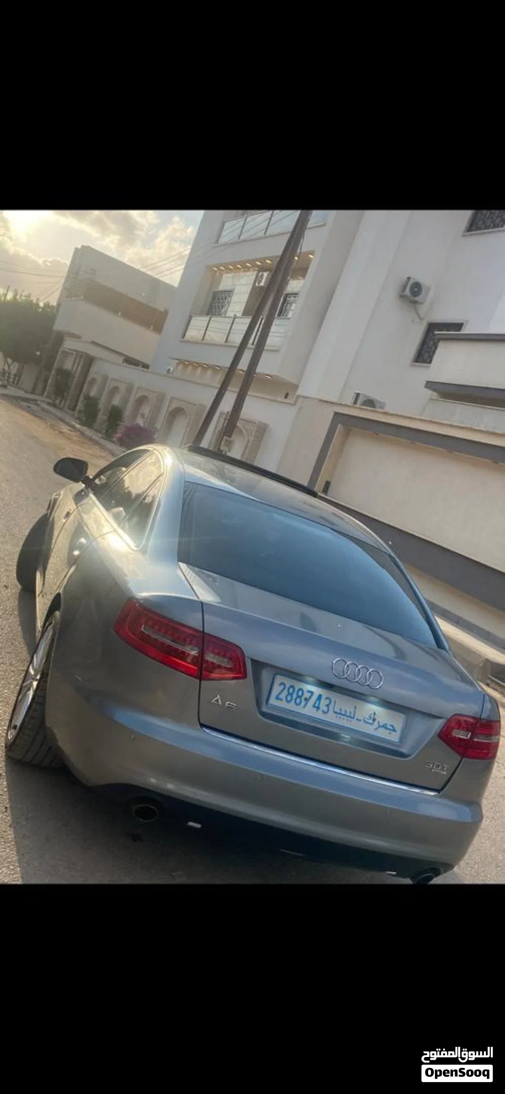 Audi A6 Sedan