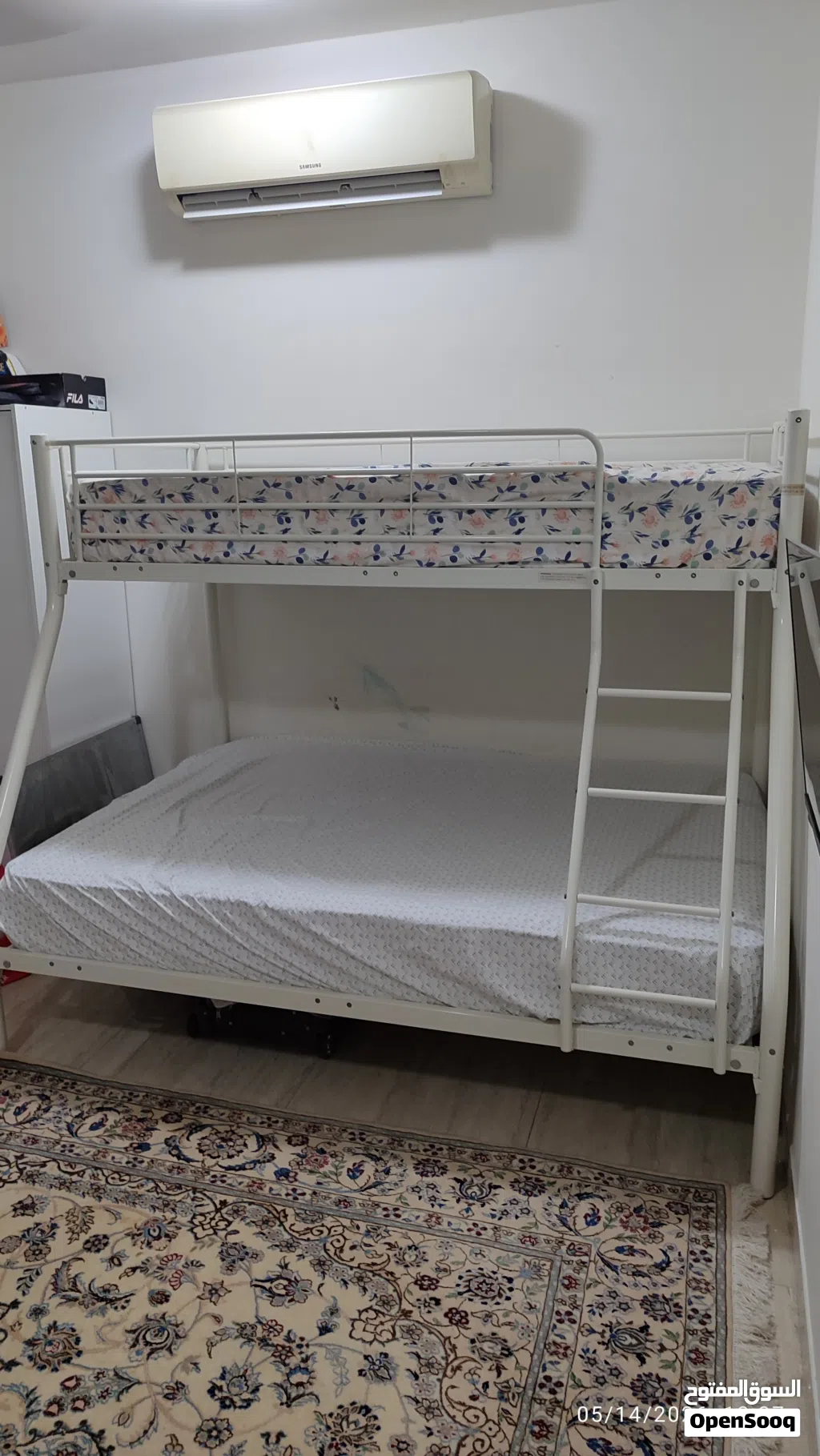 Children's bunk bed
