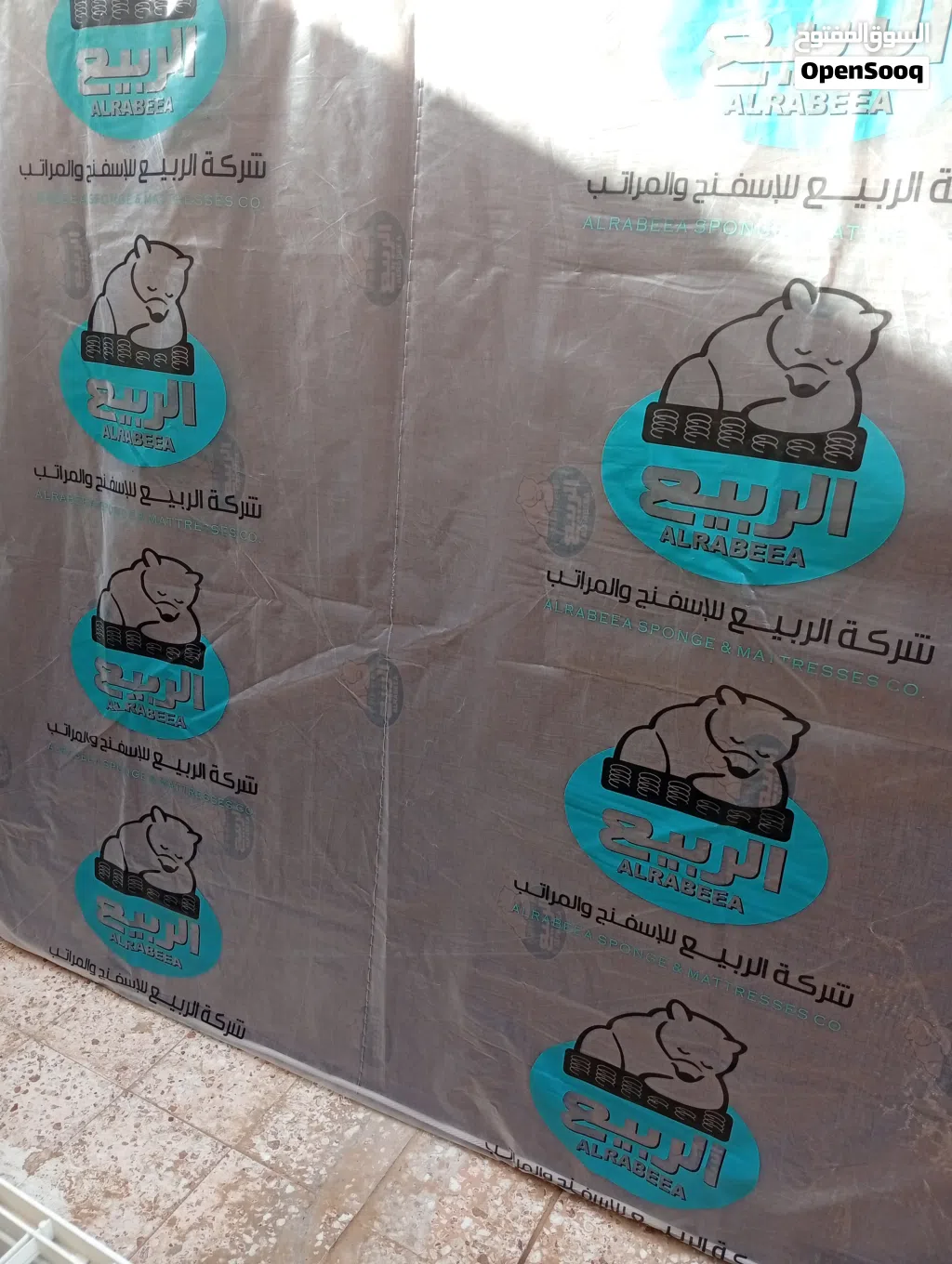 بضاعة للبيع شبه جديدة