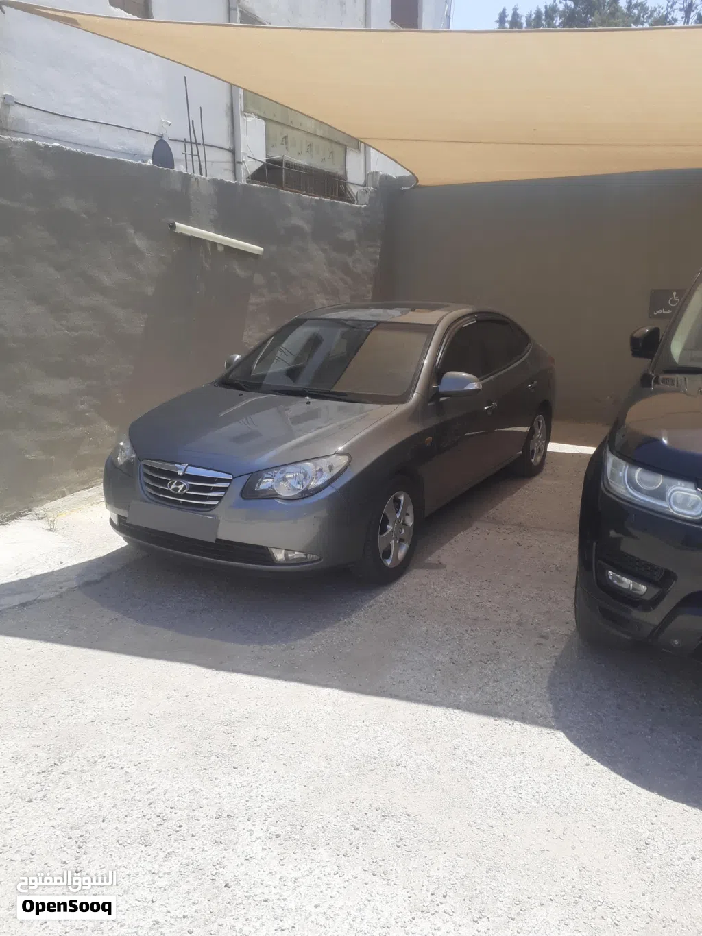 هيونداي افانتي Limited