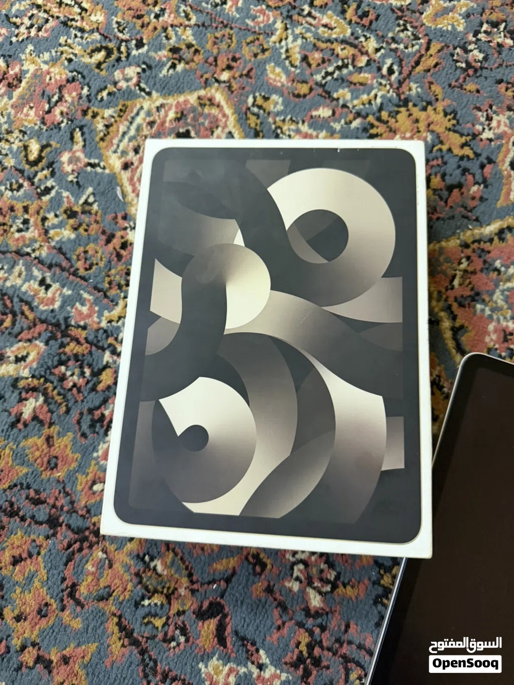 ايباد آير الجيل الخامس 64 نظيف