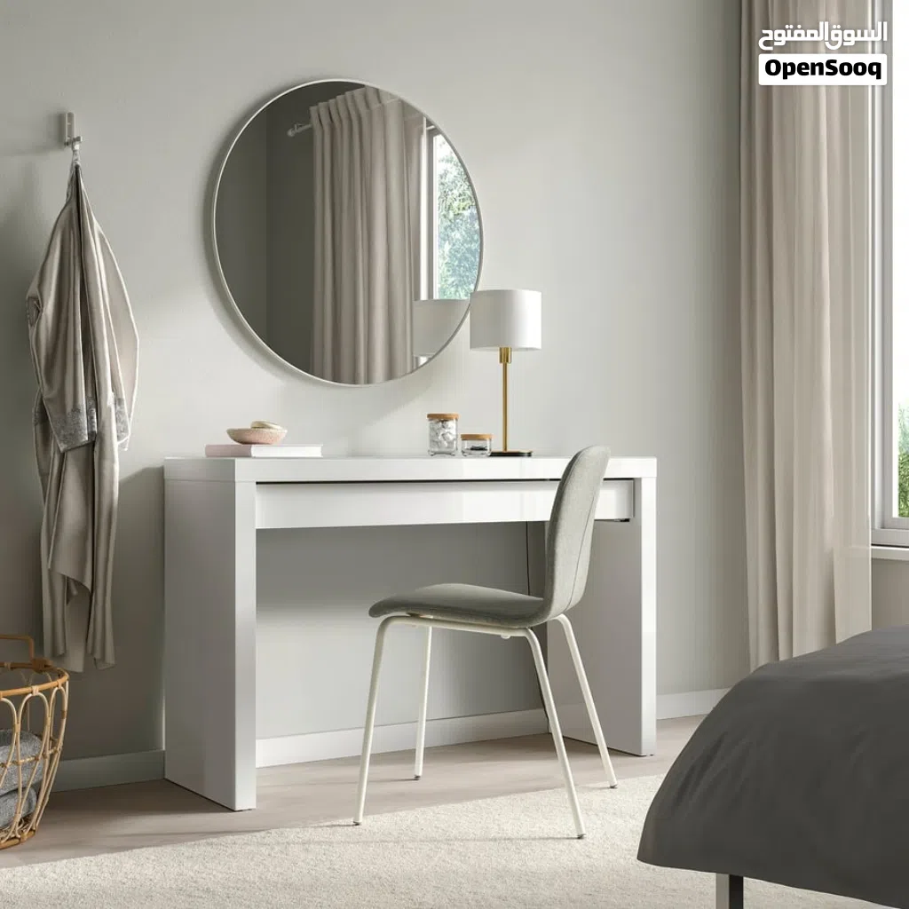 table light stand chair