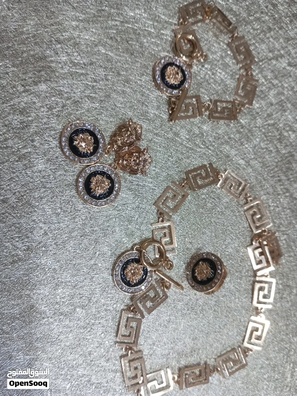 طقم اكسسوار مناسبات فرزاتشي بسعر مغري