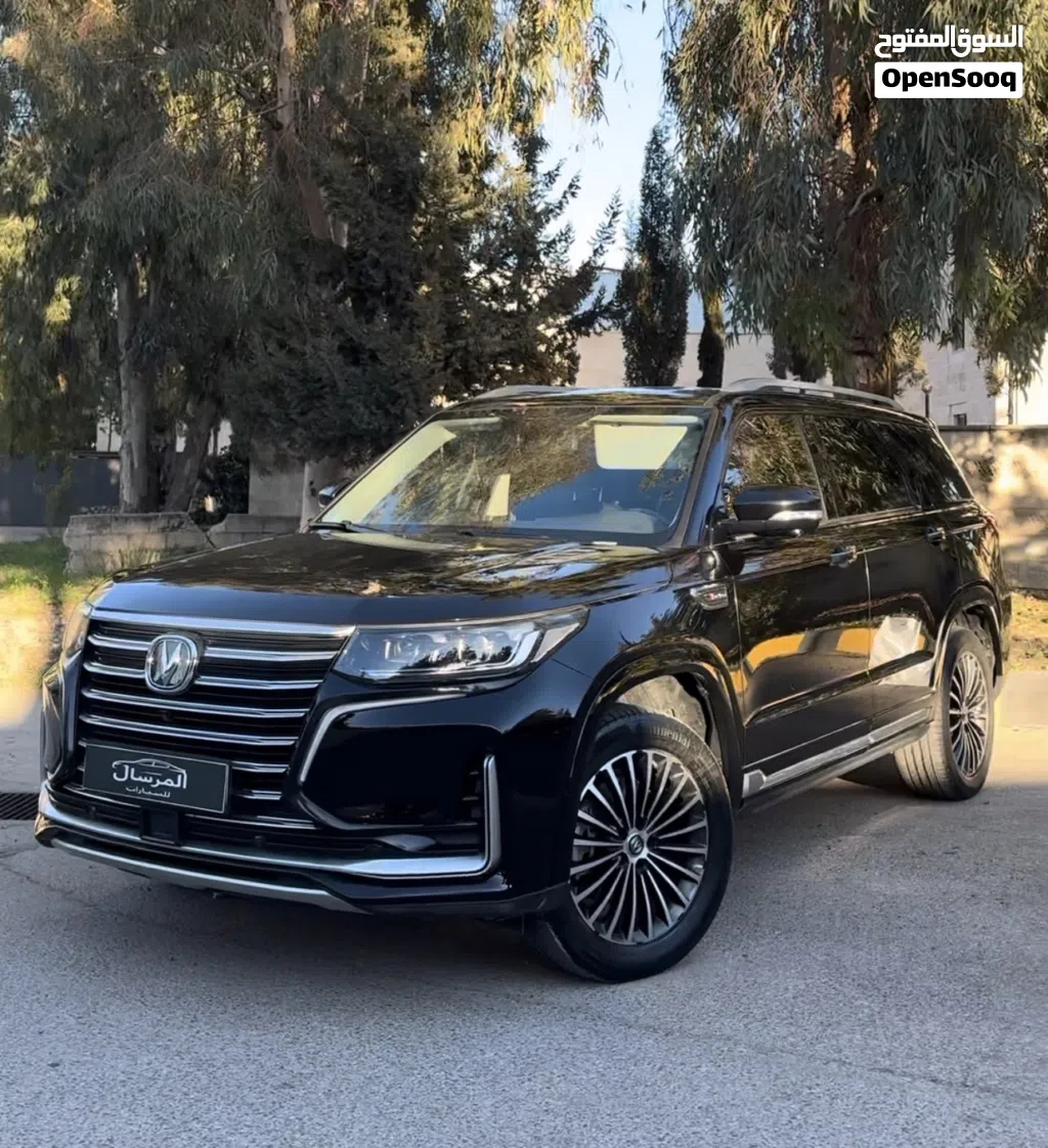 Changan CS95 Royal