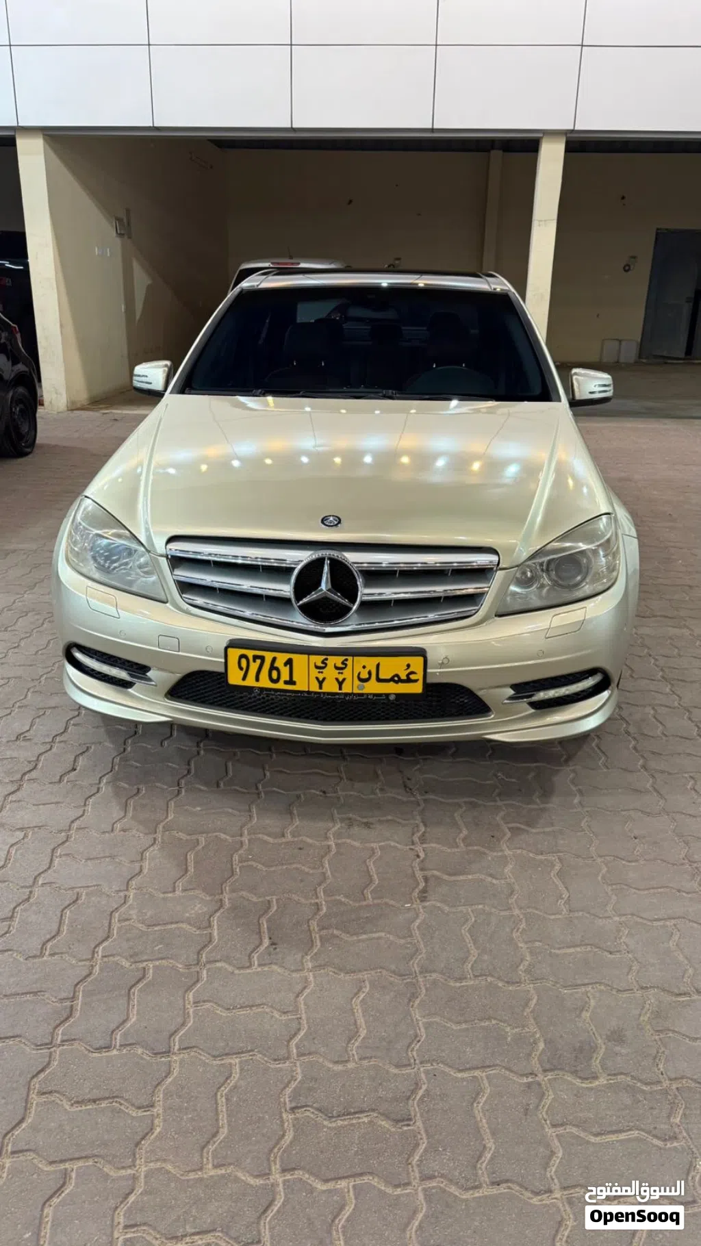 مرسيدس بنز الفئة-C C 200