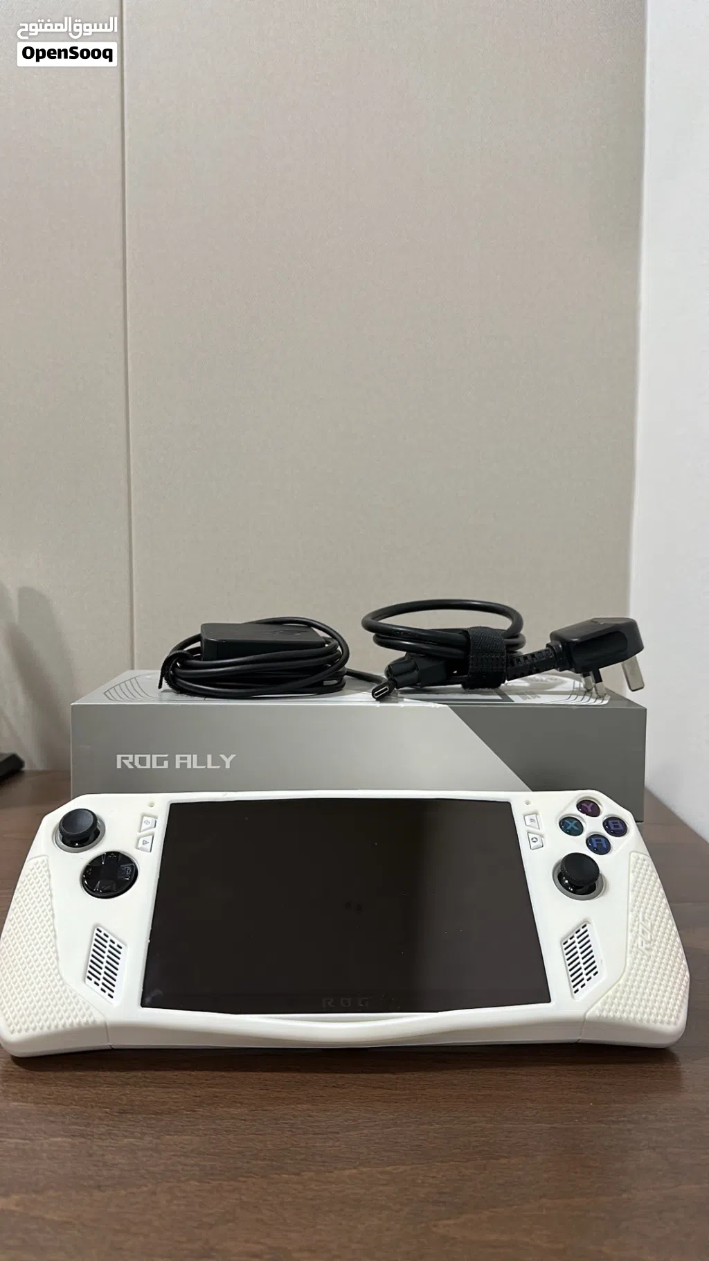 ROG ALLY RC71L.
