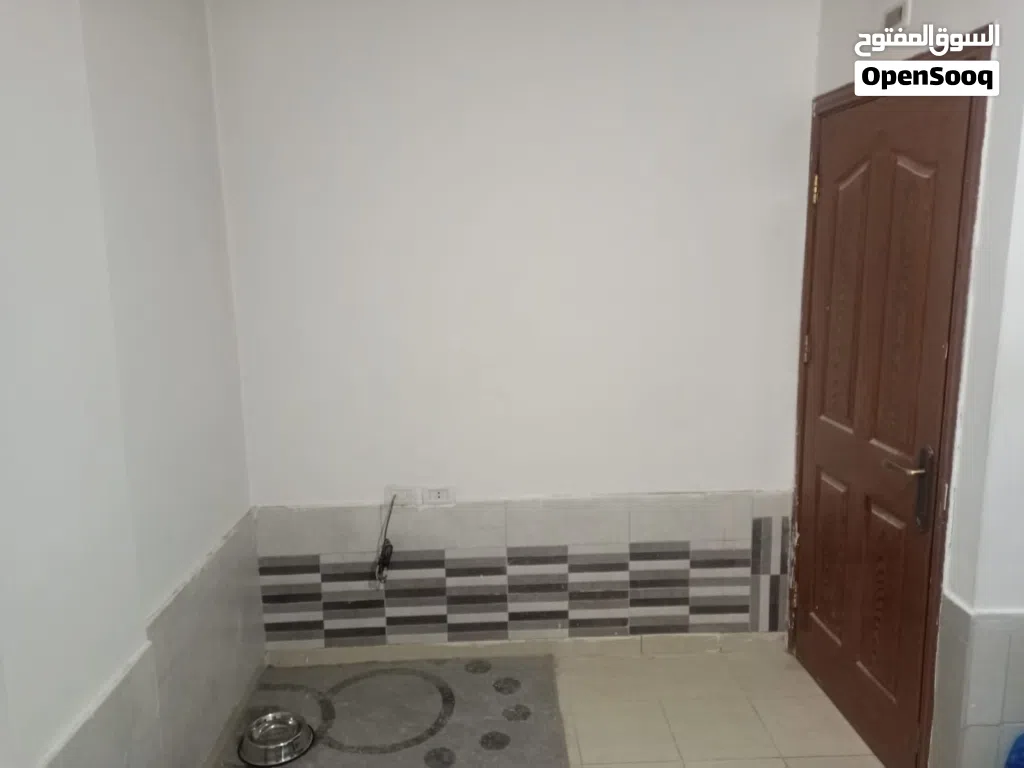 شقه في ابونصير في حي الروابده