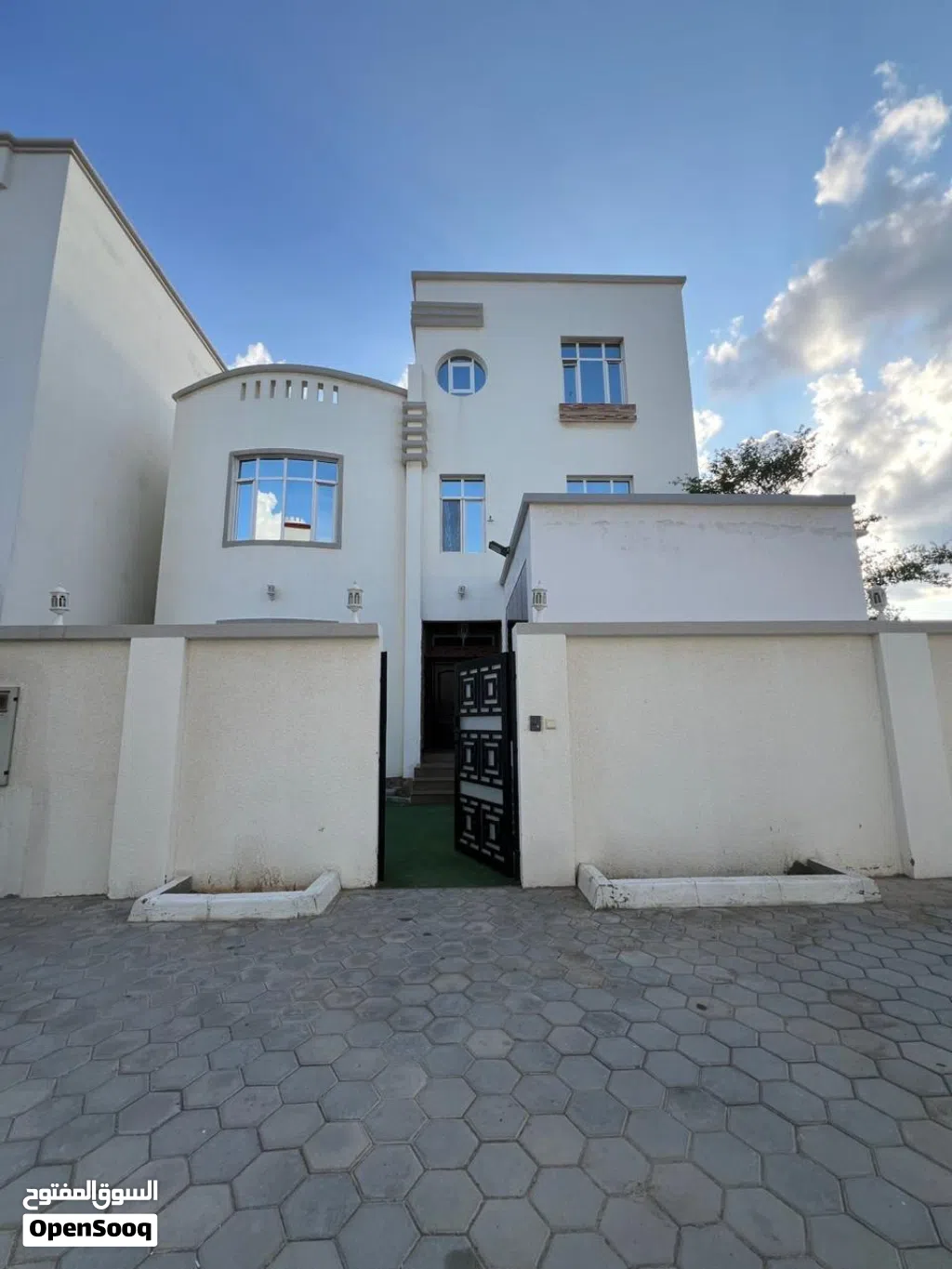 Villa for Rent in Al Khoudh 6/فيلا للايجار في الخوض 6