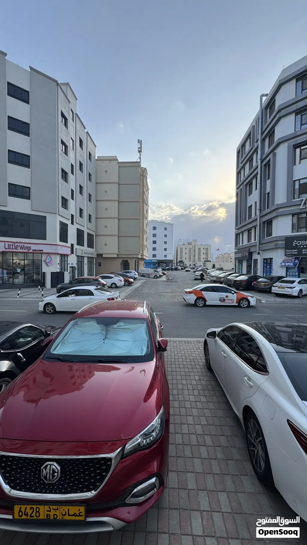 محل للإيجار بالخوض السادسه