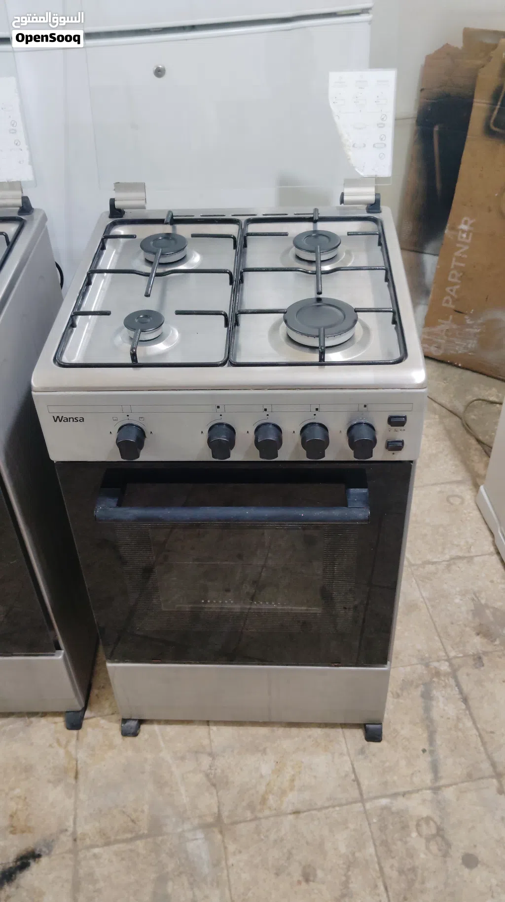 نبيع طباخ 4 شعله بحاله ممتازه استخدام خفيف خفيف معا التوصل التشغيل والكفاله