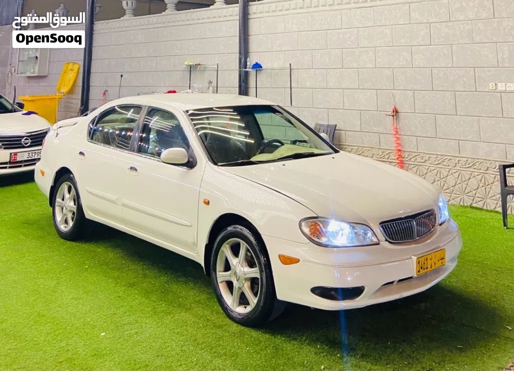 Nissan Maxima S