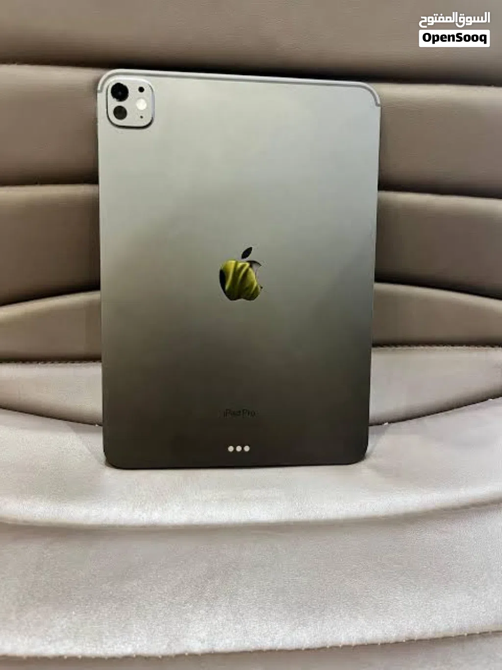 ايباد m4 نظافة 100٪