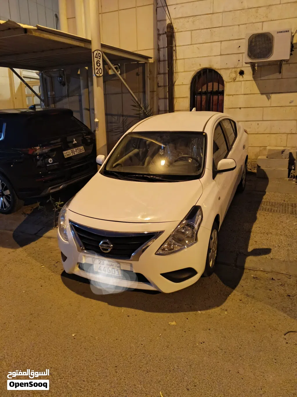 نيسان صني Standard