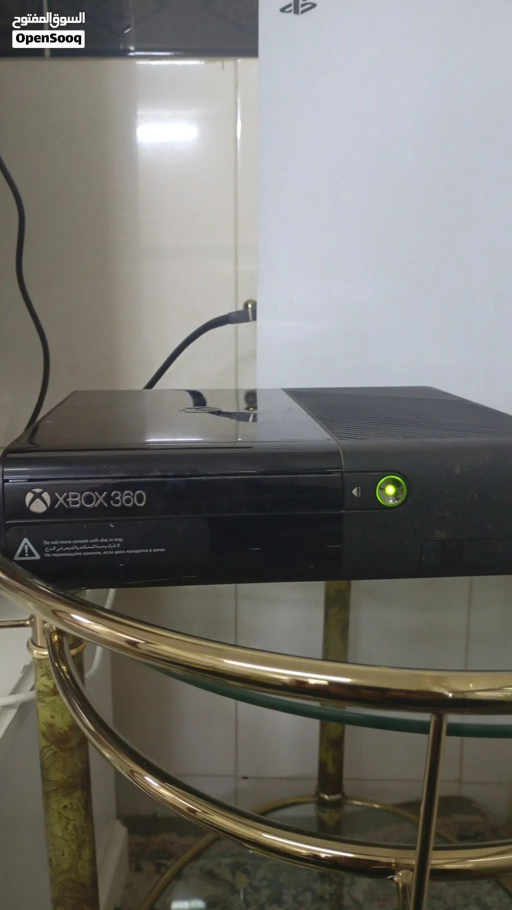 Xbox 360 بحالة ممتازة ونظيف وشغال 100% بدون أي مشاكل.قابل للتفاوض