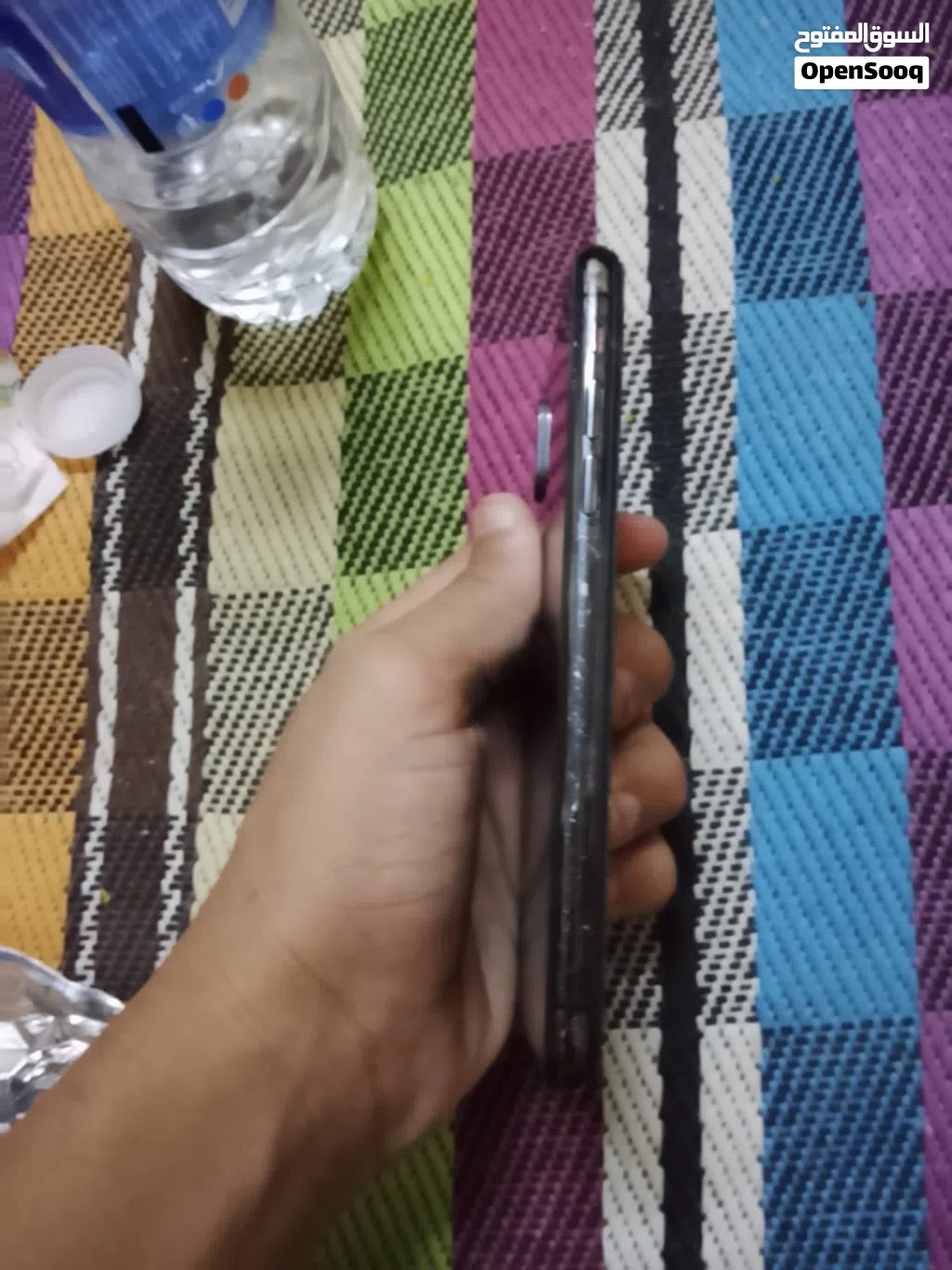 ايفون إكس للبيع