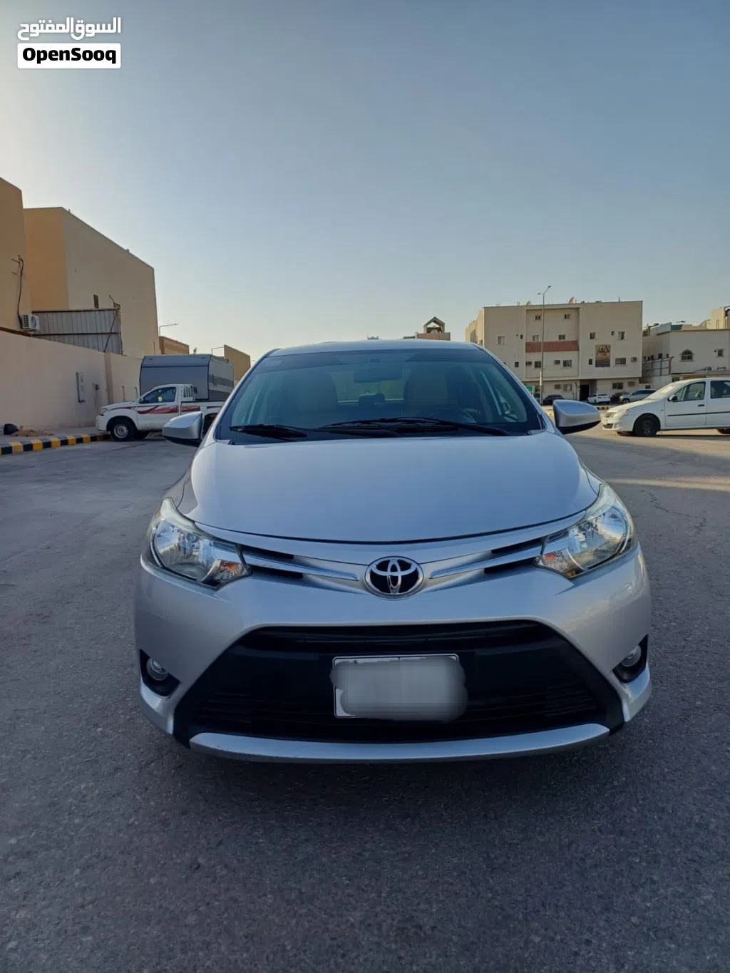 تويوتا يارس E