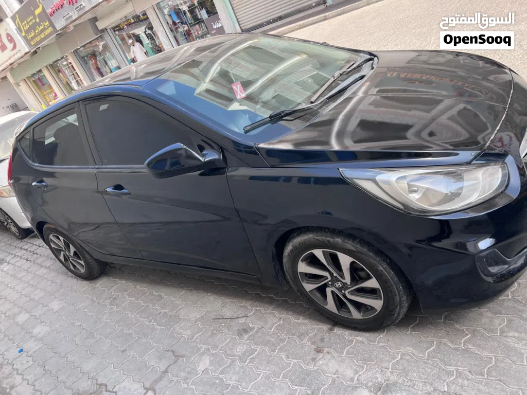 هيونداي اكسنت GLS