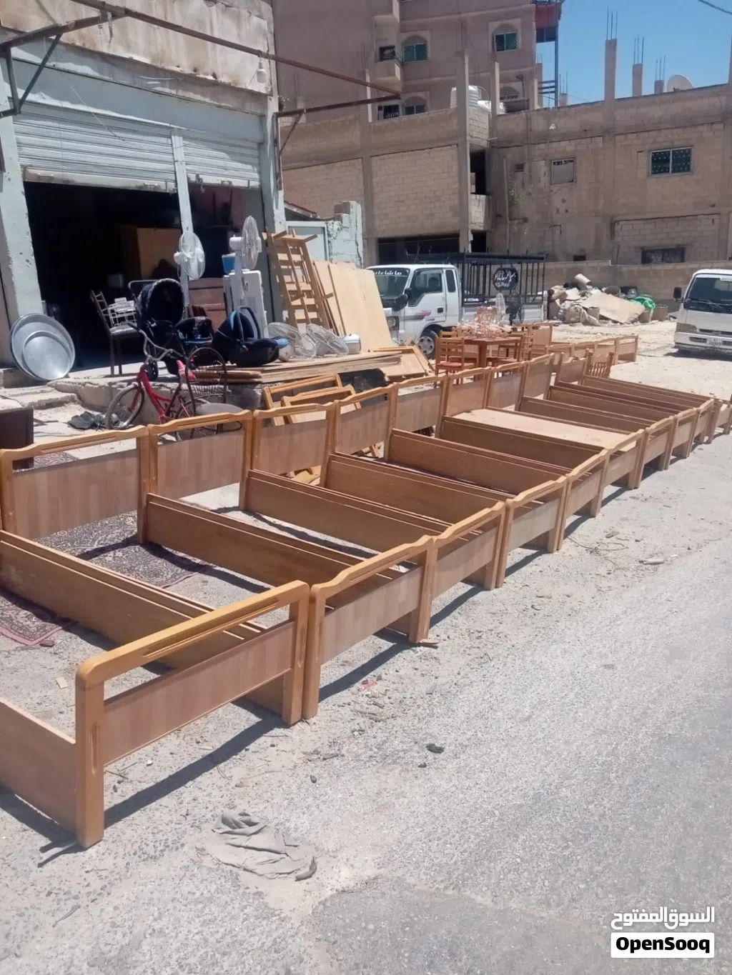 تخت لاته وزان من نوعية فاخرة للبيع