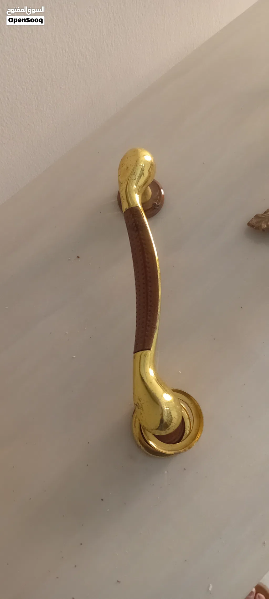 مقبض باب نحاسي مستعمل ومقابض ابواب نوعيه ايطاليه بحاله ممتازه
